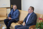 دیدار رئیس اداره امور شعب بانک ملی استان با دکتر داورنیا، رئیس دانشگاه