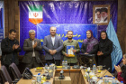 تجلیل از فعالین کمیته تحقیقات و فناوری دانشجویی دانشگاه در برگزاری همایش کشوری متخصصین زنان و زایمان