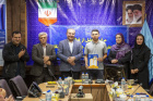 تجلیل از فعالین کمیته تحقیقات و فناوری دانشجویی دانشگاه در برگزاری همایش کشوری متخصصین زنان و زایمان