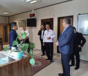دکتر بهزاد داورنیا، رئیس دانشگاه علوم پزشکی اردبیل با حضور در مرکز مدیریت حوادث و فوریت های پزشکی دانشگاه(EOC)