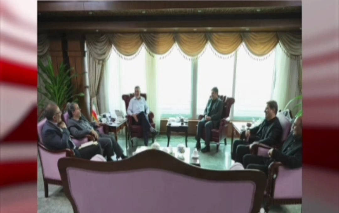دیدار استاندار اردبیل و رئیس دانشگاه علوم‌پزشکی اردبیل با وزیر بهداشت در مطالبات حوزه سلامت اردبیل 
