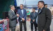 بازدید دکتر بهزاد داورنیا، رئیس دانشگاه علوم پزشکی اردبیل از نمایشگاه عملیات رمضان
