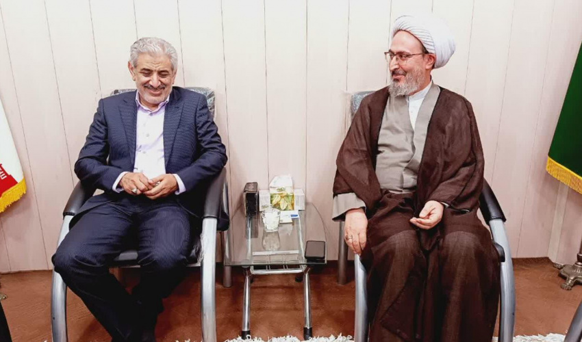 در آستانه آغاز فاز نخست برنامه ملی پزشکی خانواده و نظام ارجاع از ۲۵ خردادماه، دکتر رامزی و تیم پایش وزارت بهداشت با حضور در شهرستان مشگین‌شهر، آخرین وضعیت آمادگی این شهرستان را برای اجرای برنامه مورد ارزیابی قرار داد.