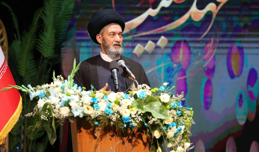 آیت‌الله عاملی: پزشکان با خدمت به جان و سلامت انسان‌ها، جایگاه معنوی ویژه‌ای دارند