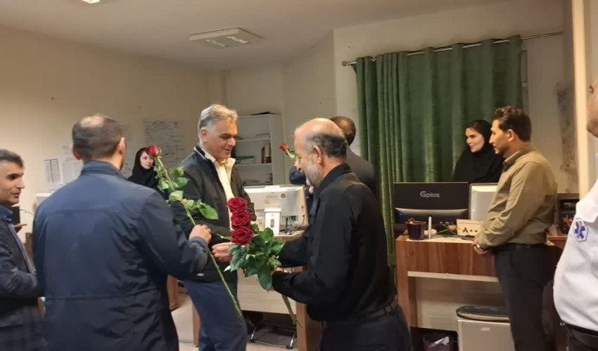 رئیس سازمان نظام پرستاری کشور در جمع کارکنان اورژانس ۱۱۵ اردبیل
