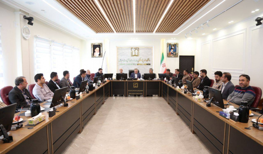 نشست دکتر حسین کرمانپور، رئیس مرکز روابط عمومی و اطلاع‌رسانی وزارت بهداشت،درمان و آموزش پزشکی با مسئولان و کارشناسان روابط عمومی