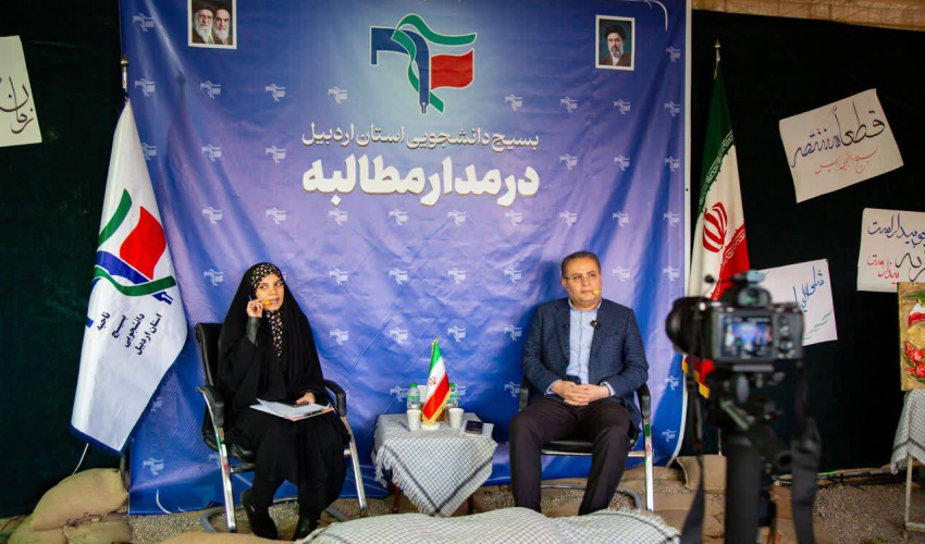 بازدید دکتر بهزاد داورنیا، رئیس دانشگاه علوم پزشکی اردبیل از نمایشگاه عملیات رمضان