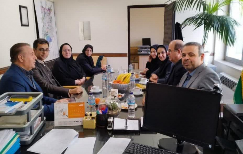 بازدید و ارزیابی دبیر کارگروه علمی و ارزیابی عملکرد مدیریت های حقوقی منطقه ۲ کشوری از دانشگاه