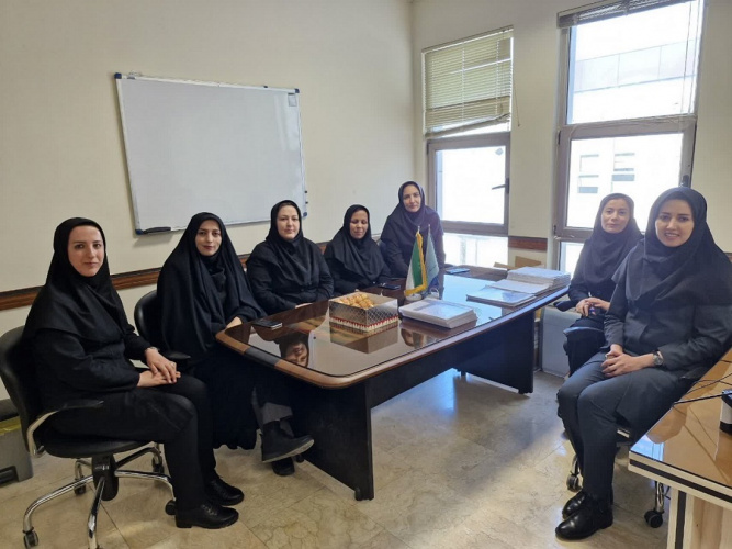 گرامیداشت روز زن و مادر در واحد مدیریت آمار و فناوری اطلاعات دانشگاه