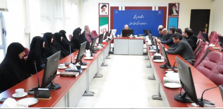 دیدار اعضا و کارکنان هسته گزینش دانشگاه با دکتر داورنیا، سرپرست دانشگاه