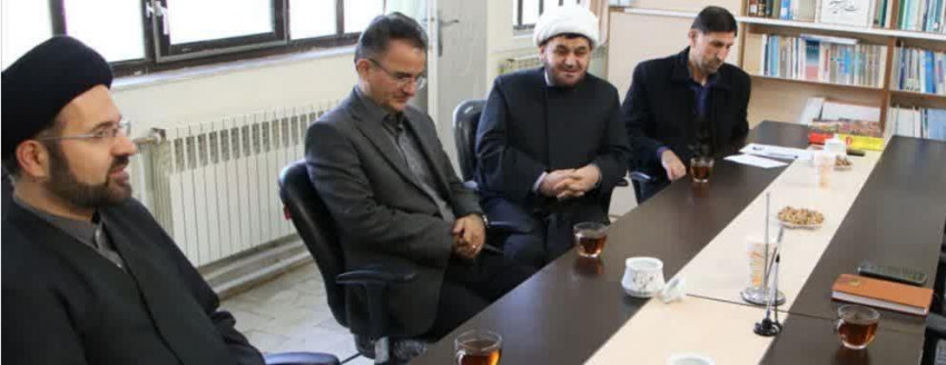 دیدار سرپرست معاونت فرهنگی و دانشجویی دانشگاه با مسئول نهاد رهبری