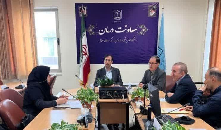 بررسی بیش از ۲۰ پرونده انتقال و جابجایی محل خدمت در جلسه شورای تعالی معاونت درمان دانشگاه