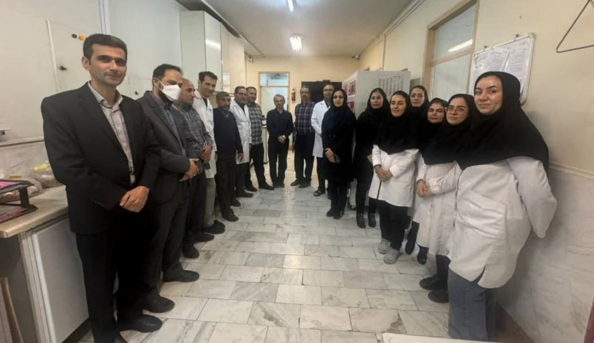 بازدید خانم دکتر سارا مصطفی لو، معاون غذاودارو دانشگاه علوم پزشکی اردبیل از آزمایشگاه کنترل غذا و دارو