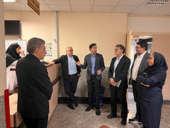 بازدید معاون درمان دانشگاه از بیمارستان امام رضا (ع) اردبیل