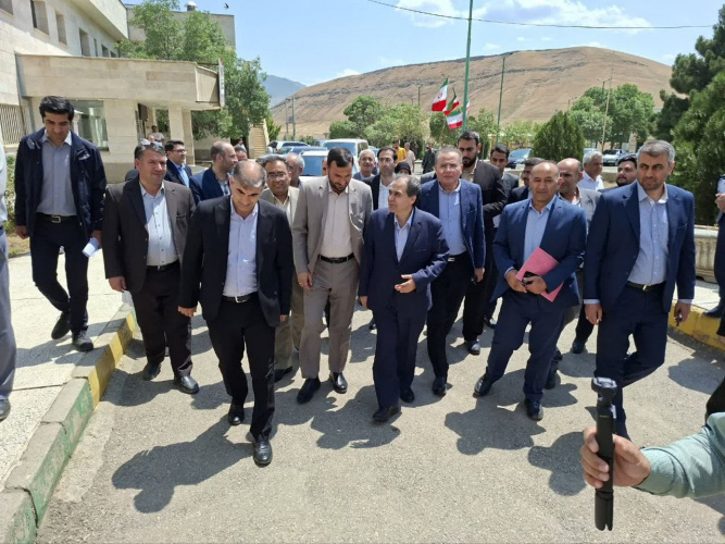 بازدید معاون توسعه مدیریت و منابع وزیر بهداشت از بیمارستان ولایت گرمی
