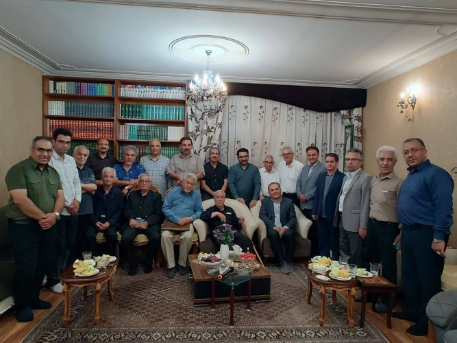 حضور مسئولین دانشگاه علوم پزشکی اردبیل در برنامه فرهنگی انجمن ادبی حافظ