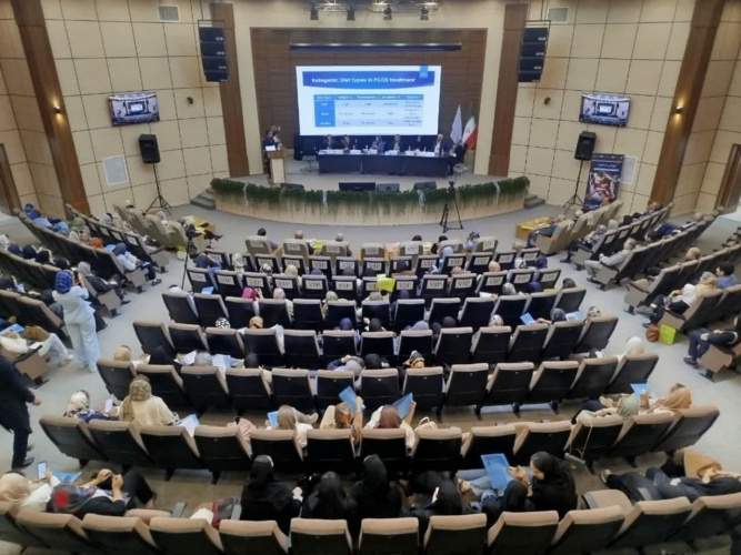 هم اکنون، آغاز به کار همایش کشوری متخصصین زنان و زایمان با حضور دستیار رئیس جمهور