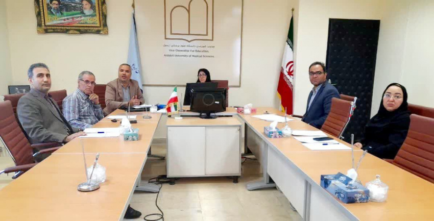 جلسه کمیته دانش پژوهی مرکز مطالعات و توسعه آموزش علوم پزشکی با حضور معاون آموزشی دانشگاه