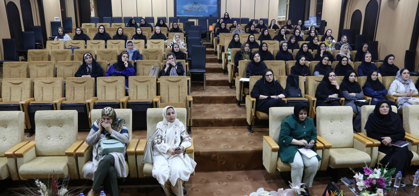 برگزاری کنفرانس علمی یکروزه زایمان بدون درد دارویی در دانشگاه