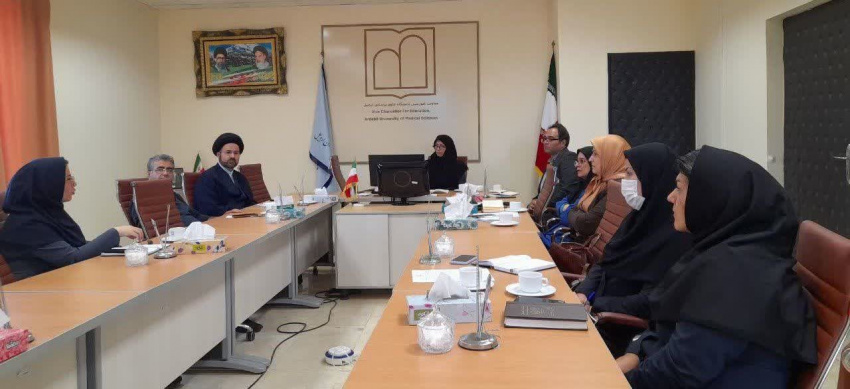 جلسه کارگروه ارتقاء اخلاق پزشکی و رفتار حرفه ای در سالن جلسات معاونت آموزشی دانشگاه