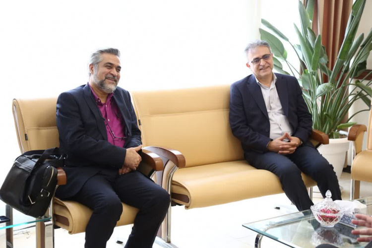 دیدار رئیس مرکز روابط عمومی وزارت بهداشت با رئیس دانشگاه علوم پزشکی اردبیل؛ بررسی چالشها و فرصتهای حوزه بهداشت و درمان استان