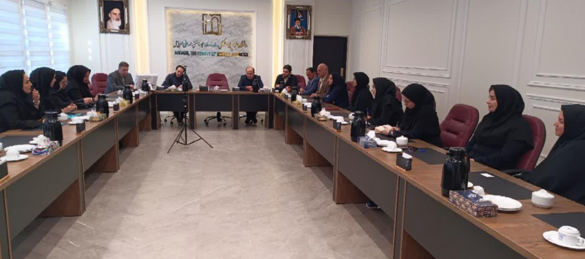 ارزیابی مدیریت توسعه سازمان و تحول اداری دانشگاه توسط ارزیابان وزارت بهداشت و کلان منطقه‌ای ۶ کشور