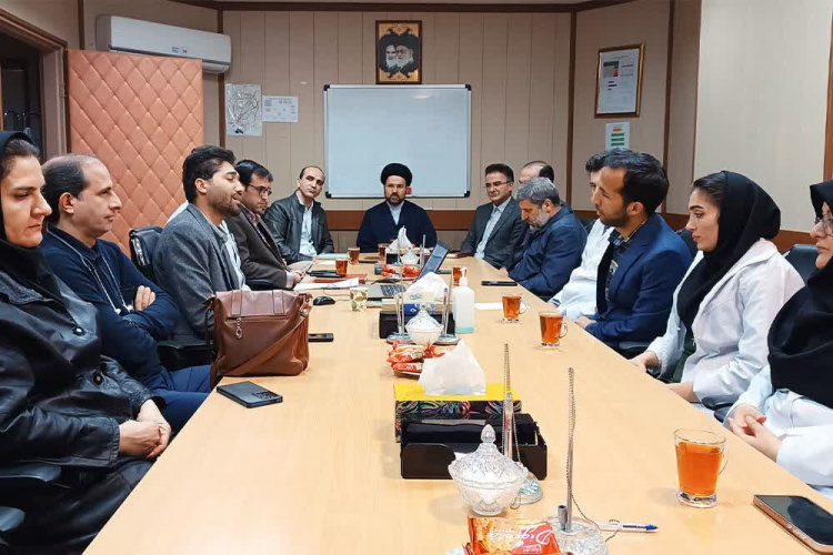 تجلیل از فعالان قرآنی بیمارستان امام خمینی (ره) اردبیل به مناسبت هفته قرآن و عترت دانشگاه‌ها