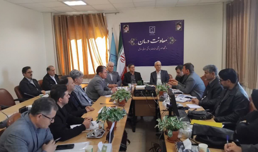 برگزاری دومین جلسه پیگیری اجرای طرح نهضت تکمیل ۳۶ خانه بهداشت در ۵ شهرستان استان