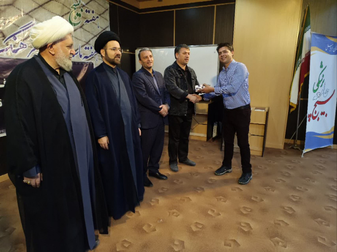 برگزاری مراسم قرائت زیارت عاشورا در ستاد مرکزی دانشگاه