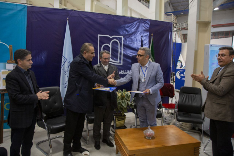 امضای تفاهم‌نامه احداث کترینگ مرکزی و کارگاه های فناوری GMP در دانشگاه