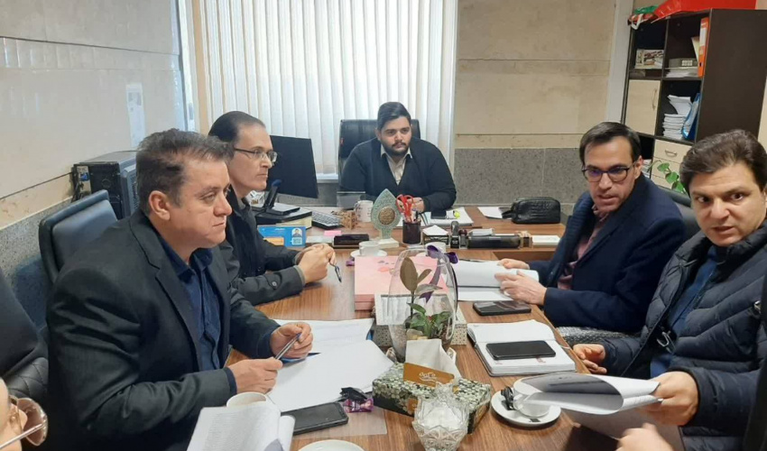 برگزاری جلسه بررسی و جاری‌سازی ساختار سازمانی جدید مرکز آموزشی و درمانی امام خمینی (ره)