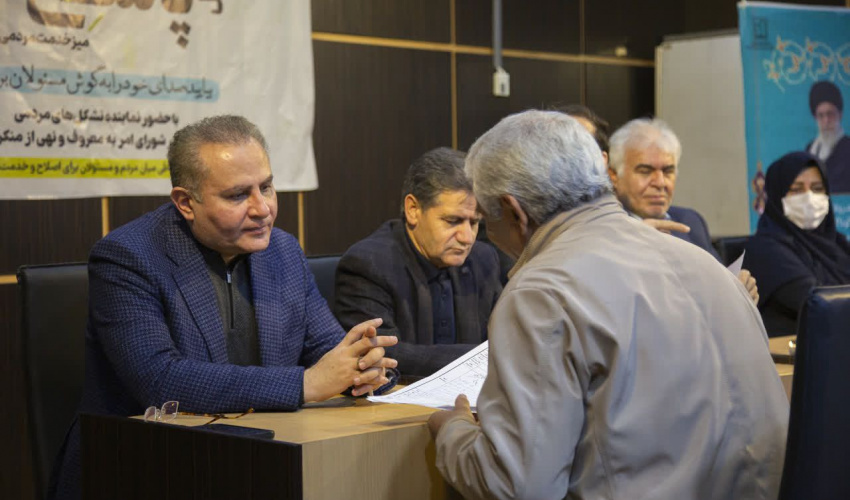 پاسخگویی مستقیم مدیران در هفتمین میز خدمت دانشگاه
