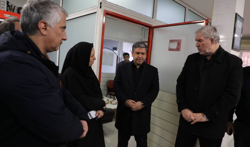 بازدید استاندار اردبیل از مرکز انتقال خون؛_