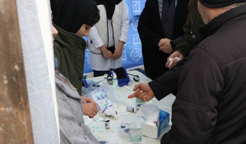 برپایی ایستگاه سلامت در مسیر راهپیمایی روز قدس به همت انجمن‌های علمی دانشجویی دانشگاه علوم پزشکی اردبیل ‌