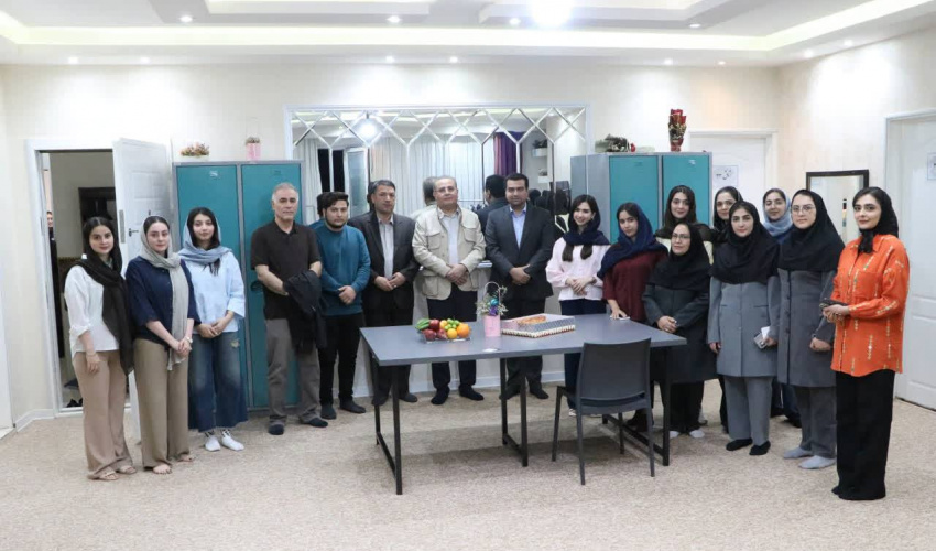 حضور رئیس دانشگاه علوم پزشکی اردبیل در خوابگاه دخترانه شهید رئیسی
