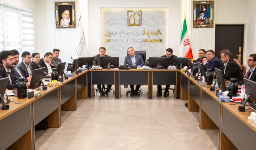 رئیس دانشگاه علوم پزشکی اردبیل: رسانه‌ها مطالبه‌گر و آگاهی‌بخش باشند