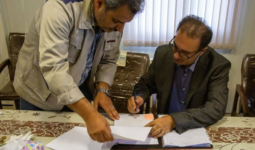 گزارش_تصویری | آیین امضای قرارداد پیمانکار جدید پروژه بیمارستان ۵۲۰ تختخوابی نجف‌زاده اردبیل