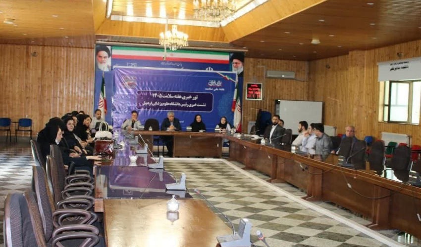 تأکید معاون تحقیقات و فناوری دانشگاه بر تقویت حمایت از پژوهش و فناوری در دانشکده دندانپزشکی