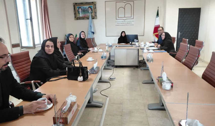 بررسی الزامات اعتباربخشی دوره دکتری عمومی داروسازی در دانشگاه علوم پزشکی اردبیل